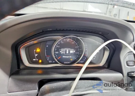 2017 Volvo Xc60 T6 Inscription z USA, uszkodzony, nr VIN YV449MRU3H2115595